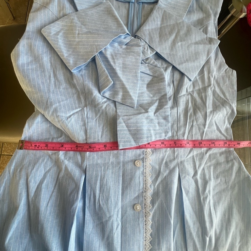 Set of short set says size L but comes in a s o m
Caja 8 - Picture 5 of 6